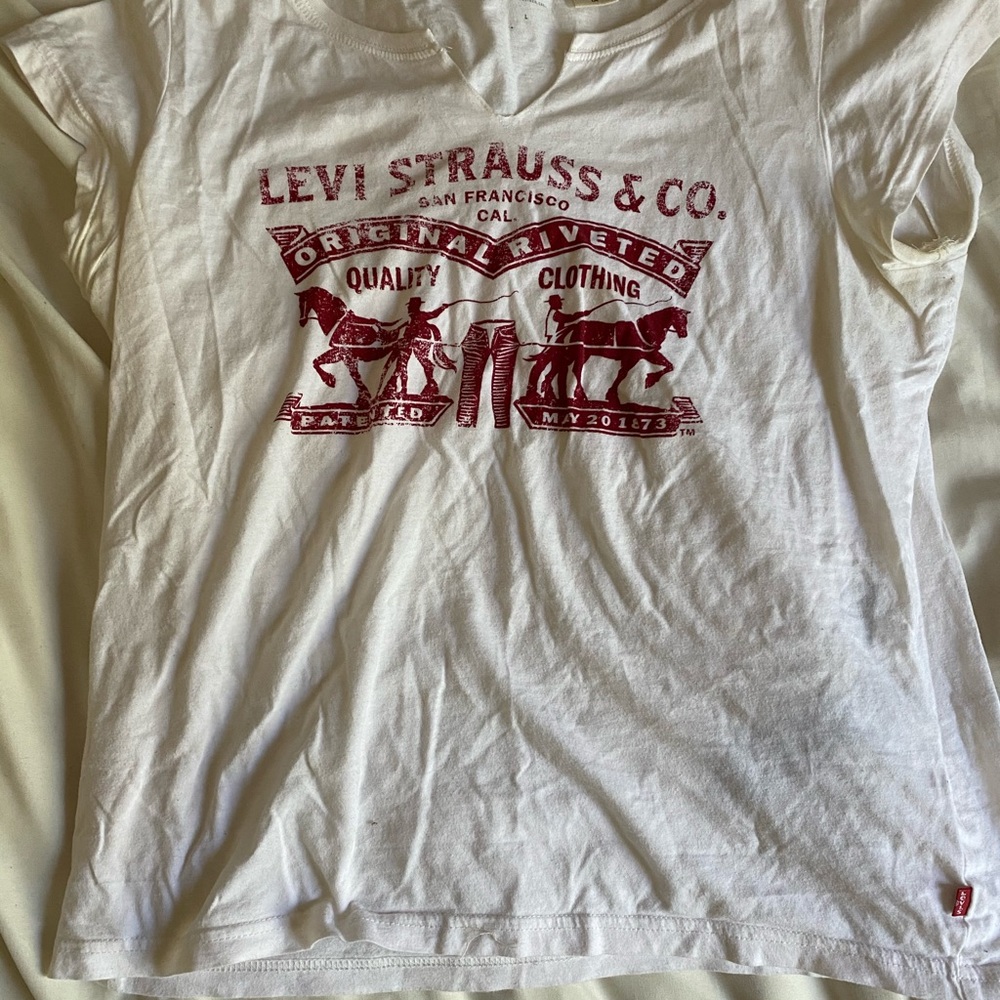 Levi tshirt